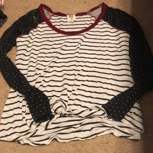 Long sleeve blouse with knot detail